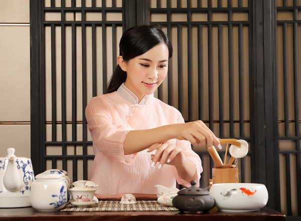 经常去广州南沙靠谱男士会馆，这家私藏已久的店推荐给你